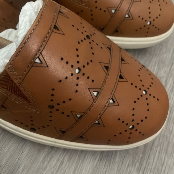 Cobb Hill new Pennifield Tan Leather Loafers Size 7.5 - Picture 8 of 10